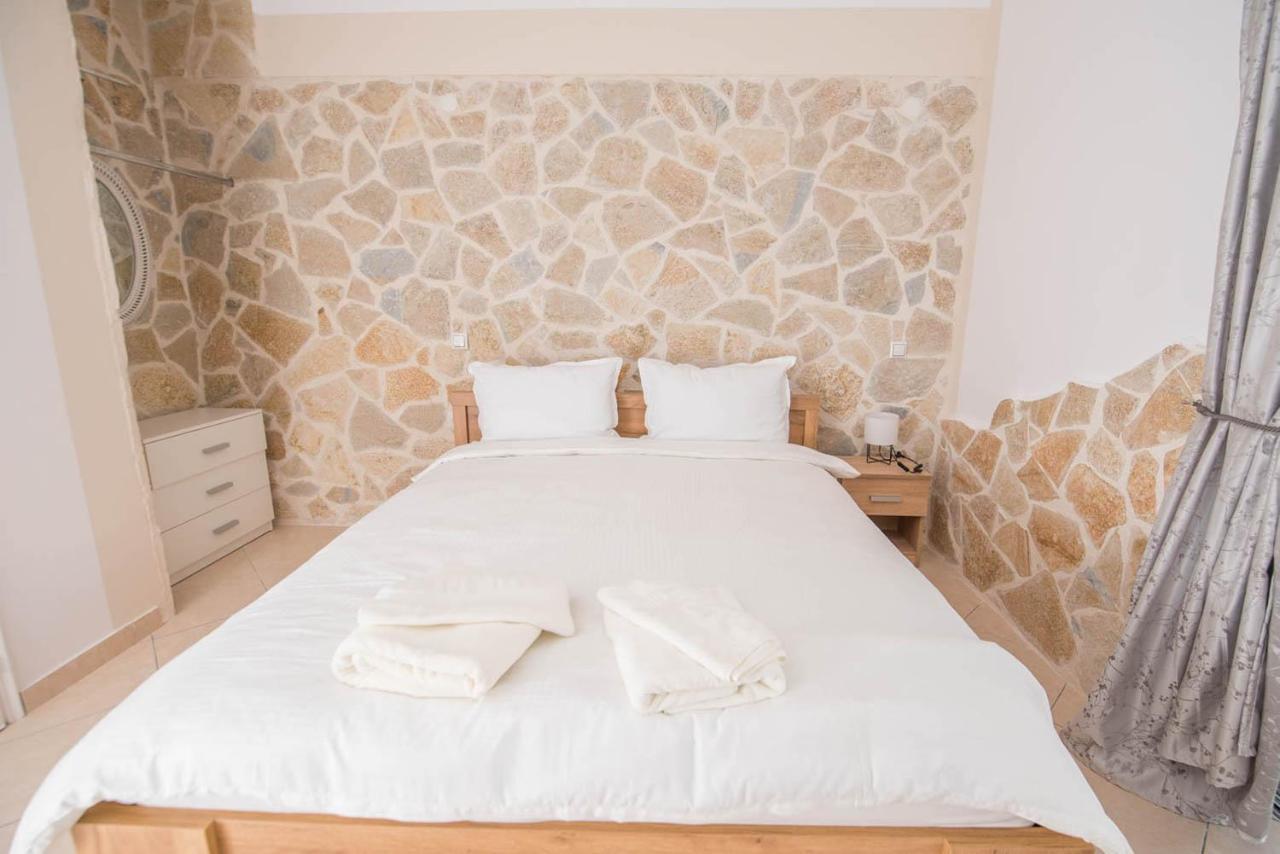 My Oneiro Apartments Ioannina Ngoại thất bức ảnh