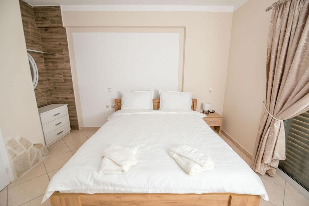 My Oneiro Apartments Ioannina Ngoại thất bức ảnh