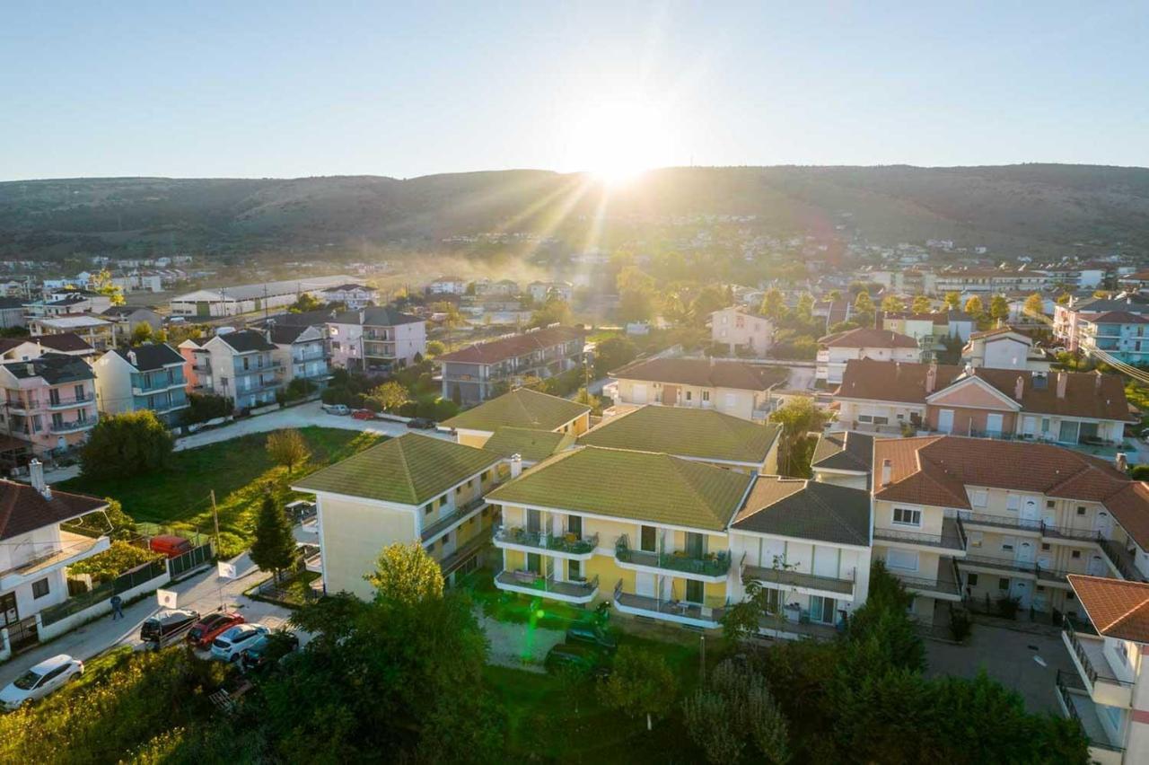 My Oneiro Apartments Ioannina Ngoại thất bức ảnh